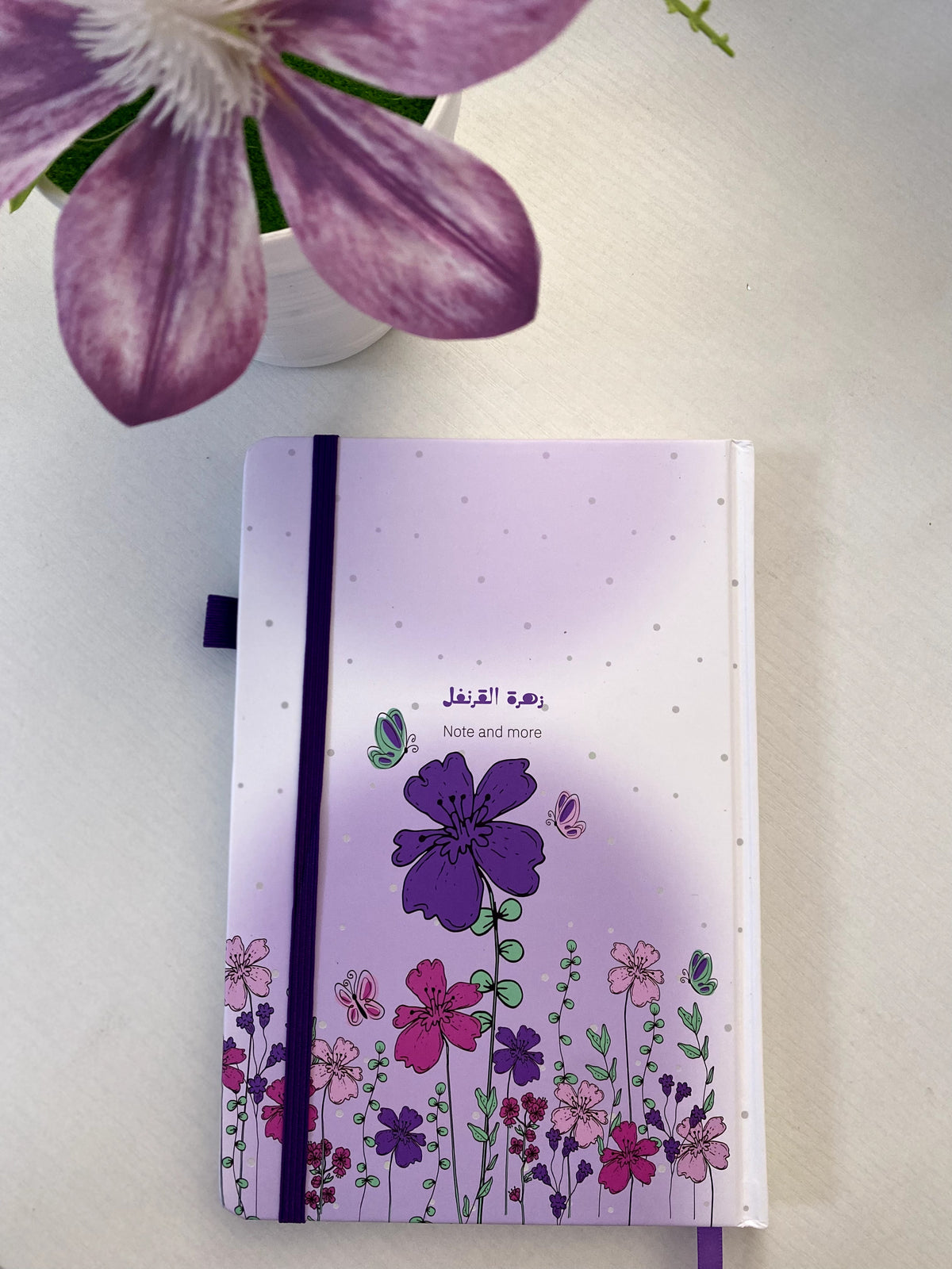مجموعة زهرة القرنفل 2 – الأناقة والتنظيم في باقة واحدة
